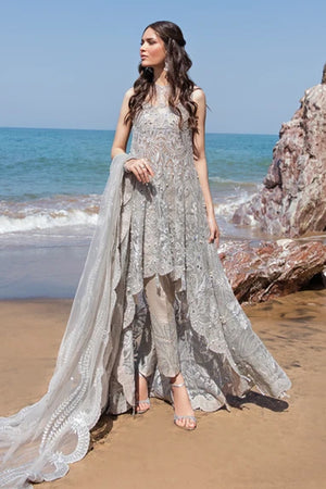 Zendaya Metallic Silver